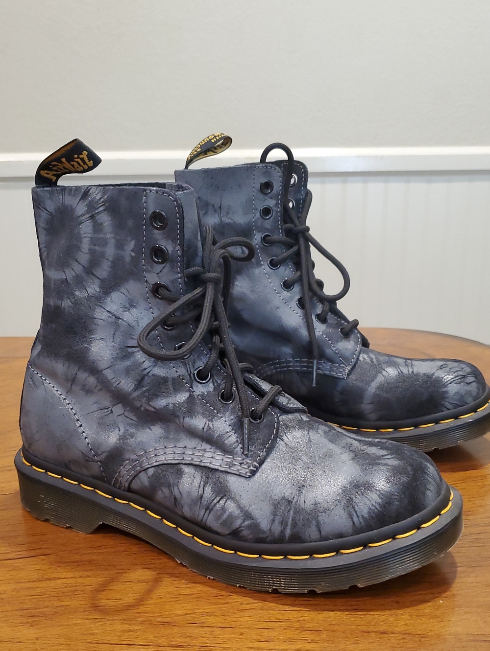 Dr Martens Tie Dye Pascal Boots